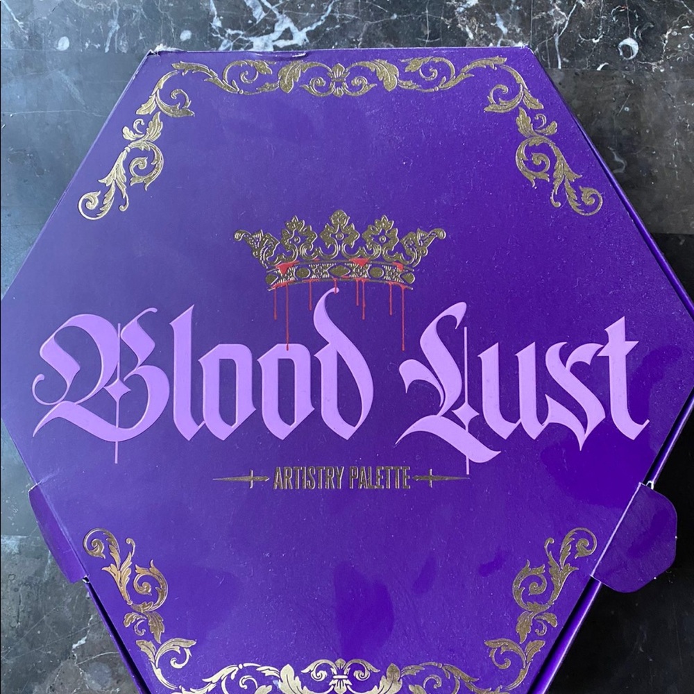 Blood lust eyeshadow palette